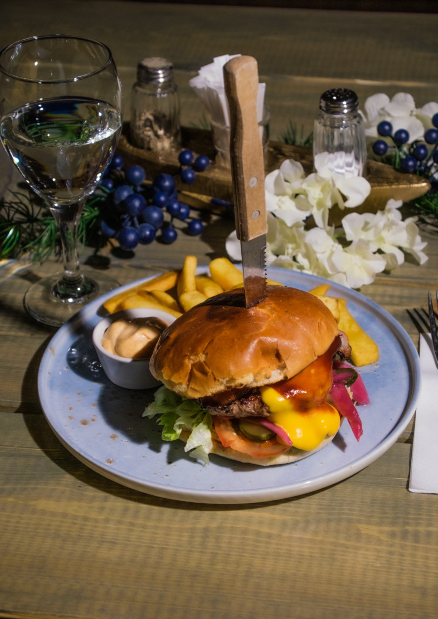 a4_paulimaronen_burger